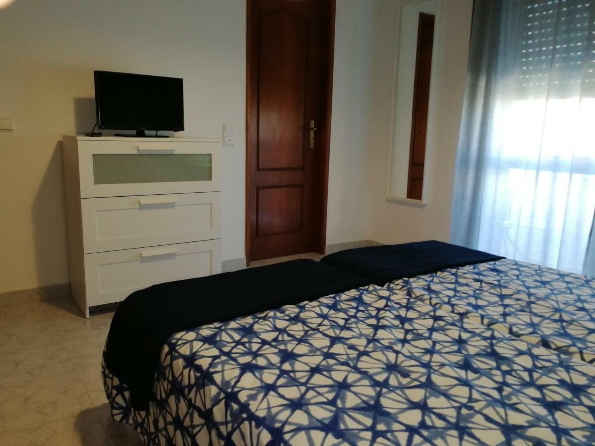 Ocean'S 7 - Lagos Guest House エクステリア 写真