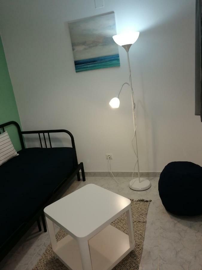 Ocean'S 7 - Lagos Guest House エクステリア 写真