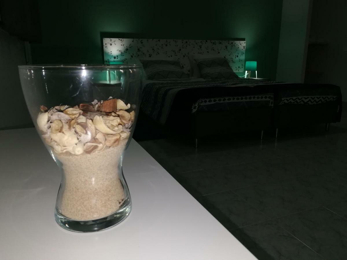 Ocean'S 7 - Lagos Guest House エクステリア 写真